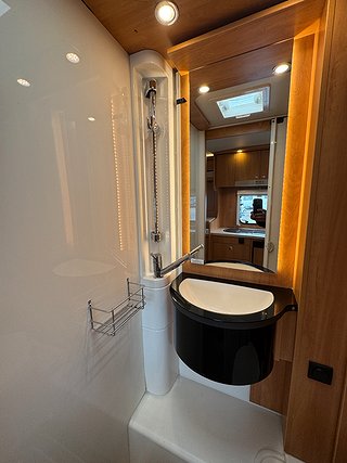 Husbil-integrerad Dethleffs Globebus I 004 15 av 20