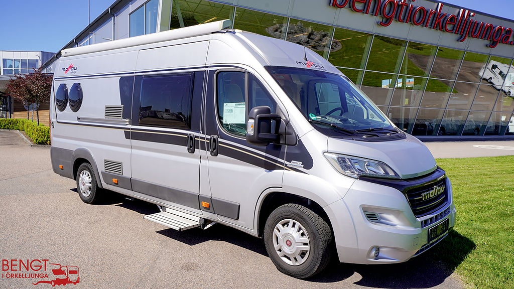 Malibu Carthago 640 LE | Automat | Långbäddar | Dragkrok