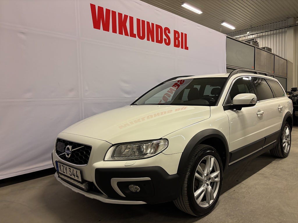 Volvo XC70 D4 AWD Geartronic Momentum Drag GPS BLIS Nyserv VoC