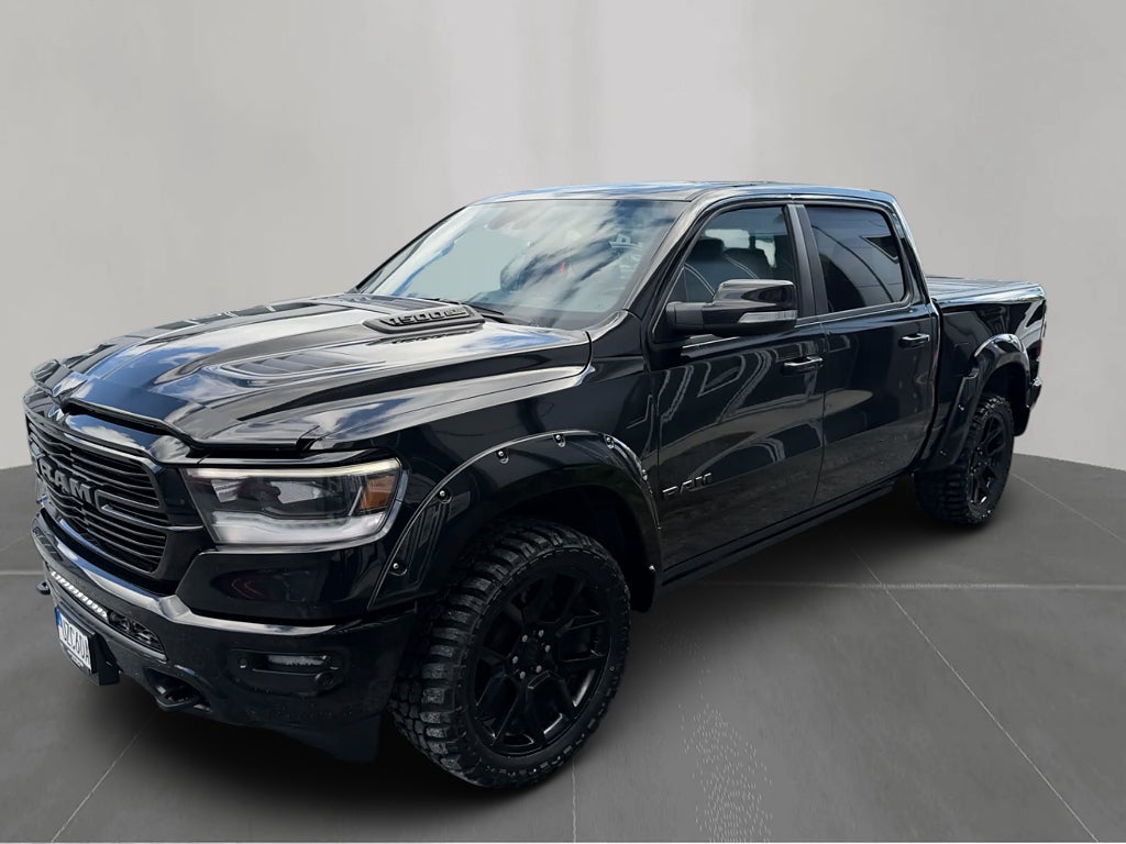 Dodge Ram 1500 Laramie Night Crew Cab 5.7 V8 HEMI /4x4/Momsad/leasbar-