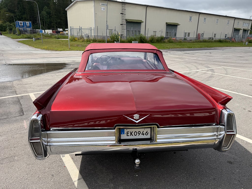 Cadillac Convertible de Ville 7.0 0kr insats 3230kr/mån