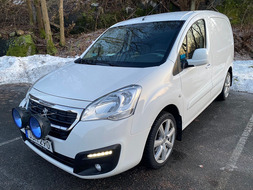 Peugeot Partner Van Utökad Last PRO+ 1.6 BlueHDi EU6 CarPlay Webasto