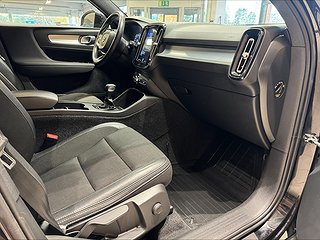 Volvo XC40 T3 Momentum 156hk Drag/Mvärm/Rattvärme/P-sens/S&V