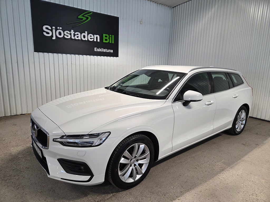 Volvo V60 B4 Automat Momentum Bränslevärmare Drag Backkamera
