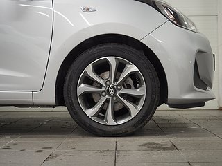 Halvkombi Hyundai i10 6 av 19