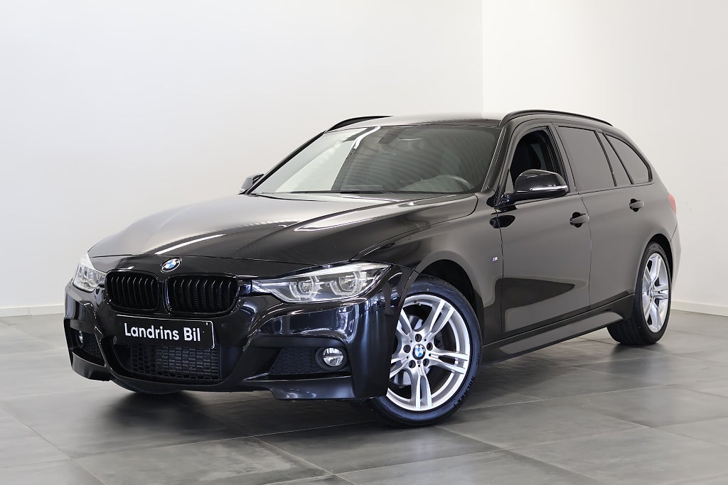 BMW 320D xDrive Touring M-Sport Skinn V-Hjul Navi M-Värm NYSERV
