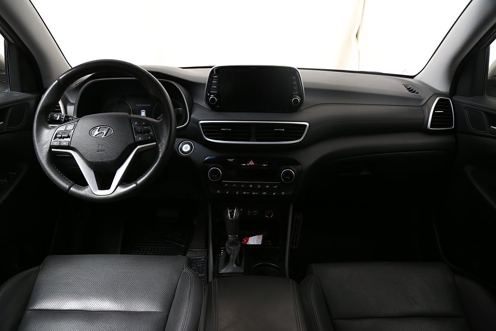 Hyundai Tucson 1,6 T-GDI 177hk Premium AWD Pano Skinn 360°-kamera Drag 2019