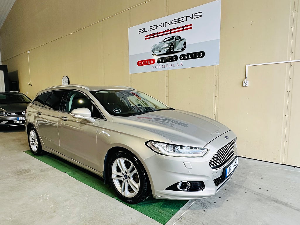 Ford Mondeo Kombi 2.0 TDCi Powershift Titanium NAVI 