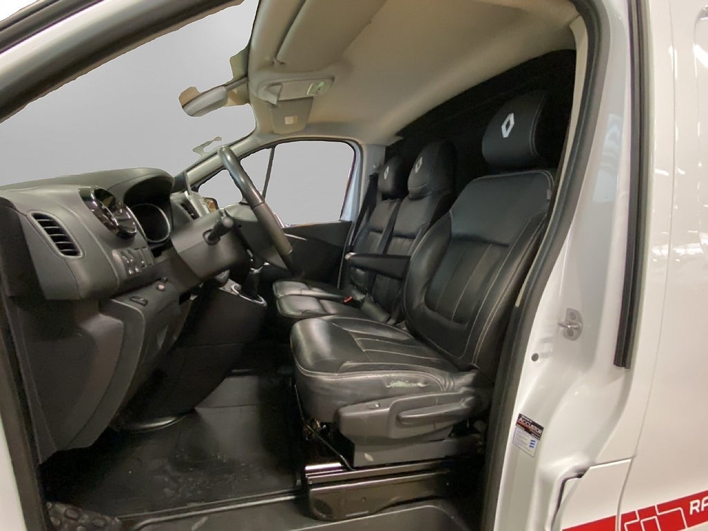 Renault Trafic L2H1 Racing Spirit 2.0 Blue dCi 170hk Euro 6 – bild 9