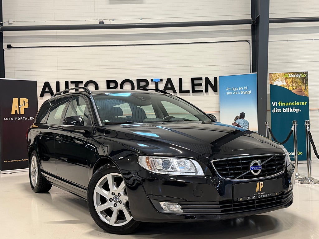 Volvo V70 D4 Black Edition Navi Skinn Nybesiktigad 