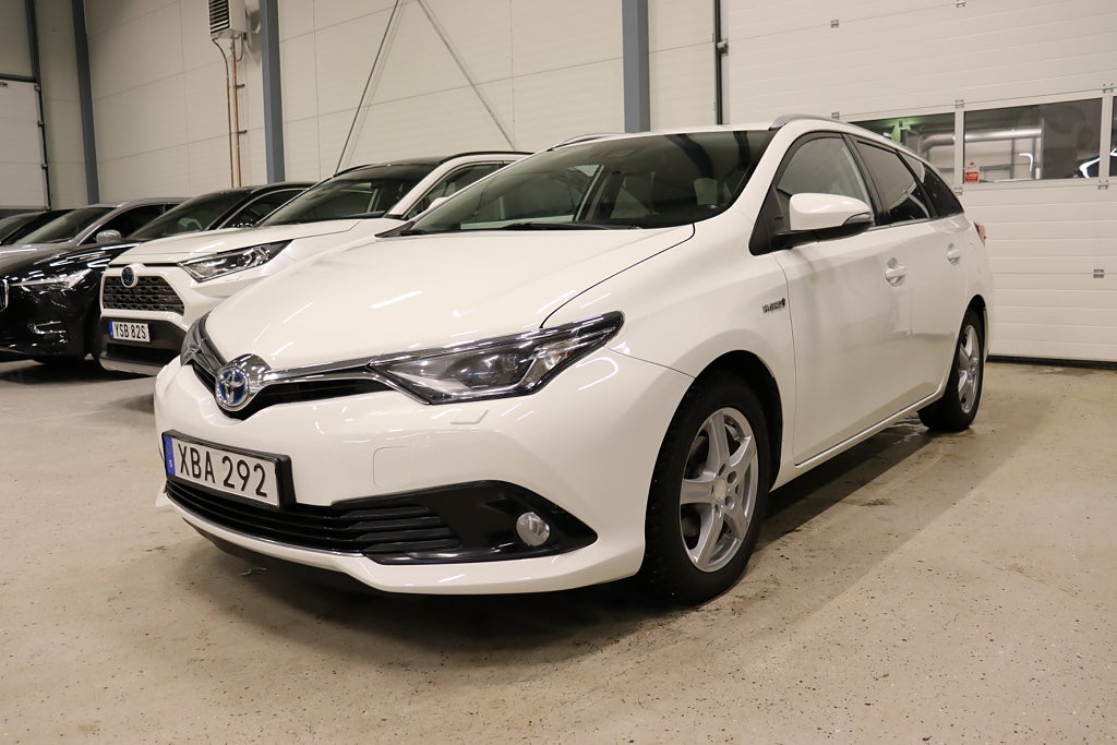 Toyota Auris Touring Sports Hybrid Active Navi Keyless 136hk