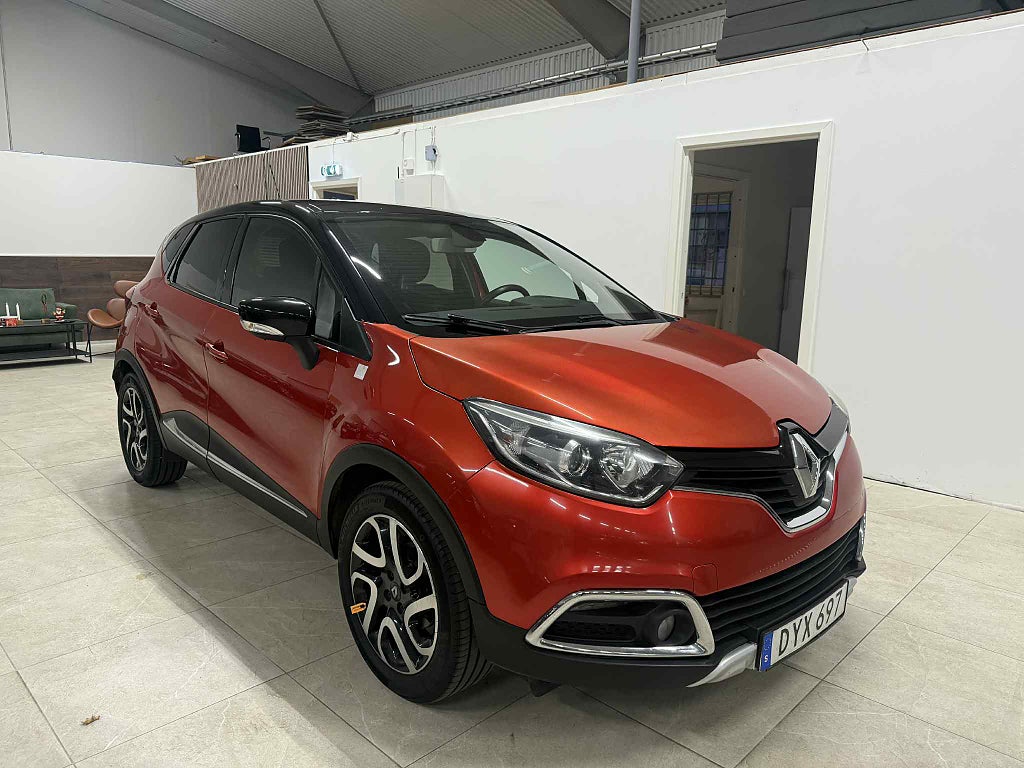 Renault Captur 0.9 TCe Euro 5 Helly Hansen / GPS Kamera Nyservad