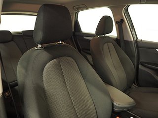 Kombi BMW 220 13 av 22