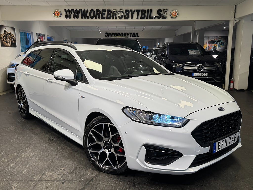 Ford Mondeo Kombi 2.0 AWD Comfort ST-Line Drag Gps Värmare