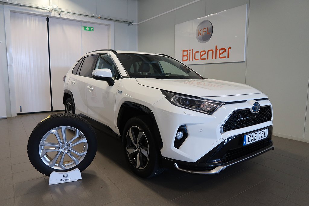 Toyota RAV4 Plug-in Hybrid E-CVT Launch Ed-Kamera-Värm-SoV  