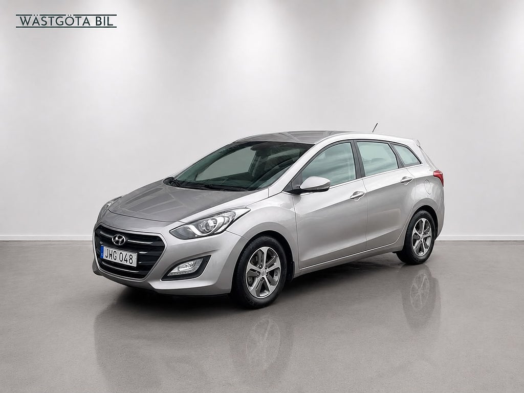 Hyundai i30 Kombi 1.6 GDI Comfort Euro 3 | Välservad