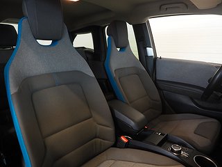 Halvkombi BMW i3 11 av 21