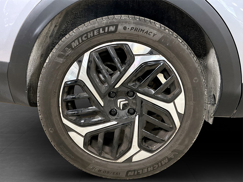 Bild på Citroën C4-X Shine 1.2 PT 130hk Aut B-KAMERA RATTVÄRME
