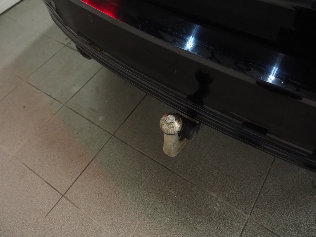 BMW 318 d 150hk Touring Steptronic Sport line  | Navi | Drag | 2017