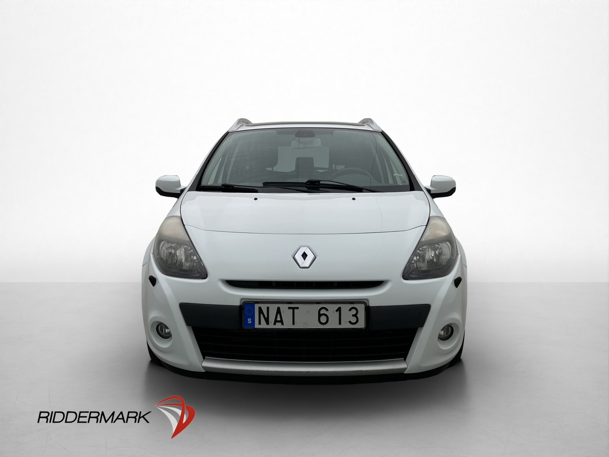 Renault Clio 1.2 TCe 103hk 2013, bild 2/59