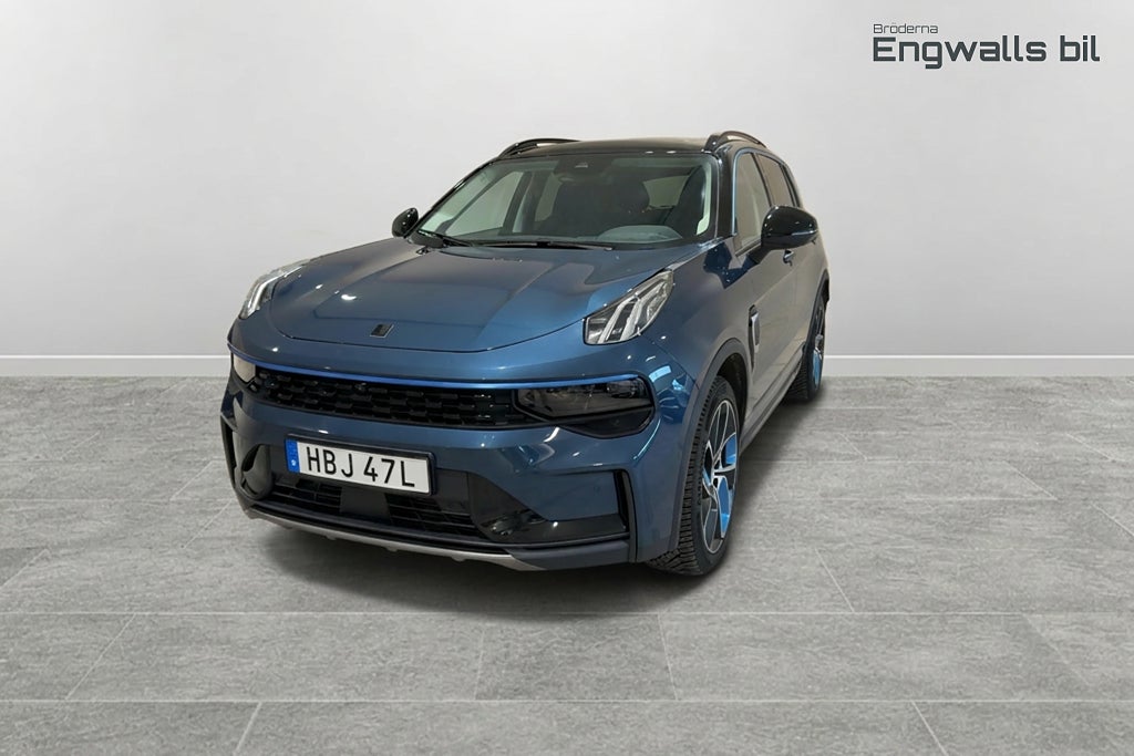 Lynk & Co 01  PHEV Panorama / 360-kam / Navi / Keyless / Moms