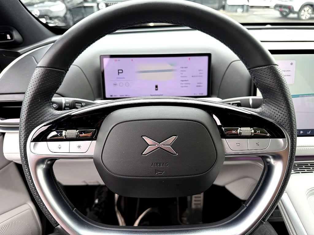 XPENG G9 Performance - bild 7