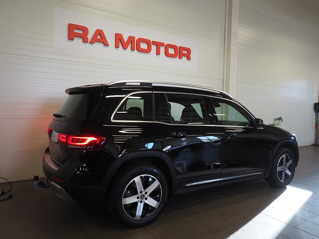 Mercedes-Benz GLB 200 7G-DCT 163hk |7-sits|Widescreen|Drag| 2023