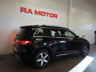 SUV Mercedes-Benz GLB 5 av 21