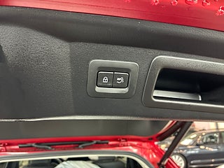 Mazda CX-60 PHEV HOMURA S&Vhjul/360Kam/BOSE/Elstolar/Nybilsgar/MOMS – bild 18