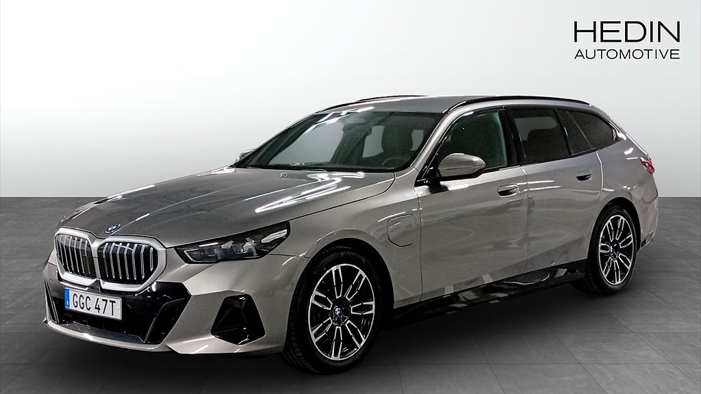 BMW 530e xDrive Touring M Sport / H&K / Drag / Rattvärme