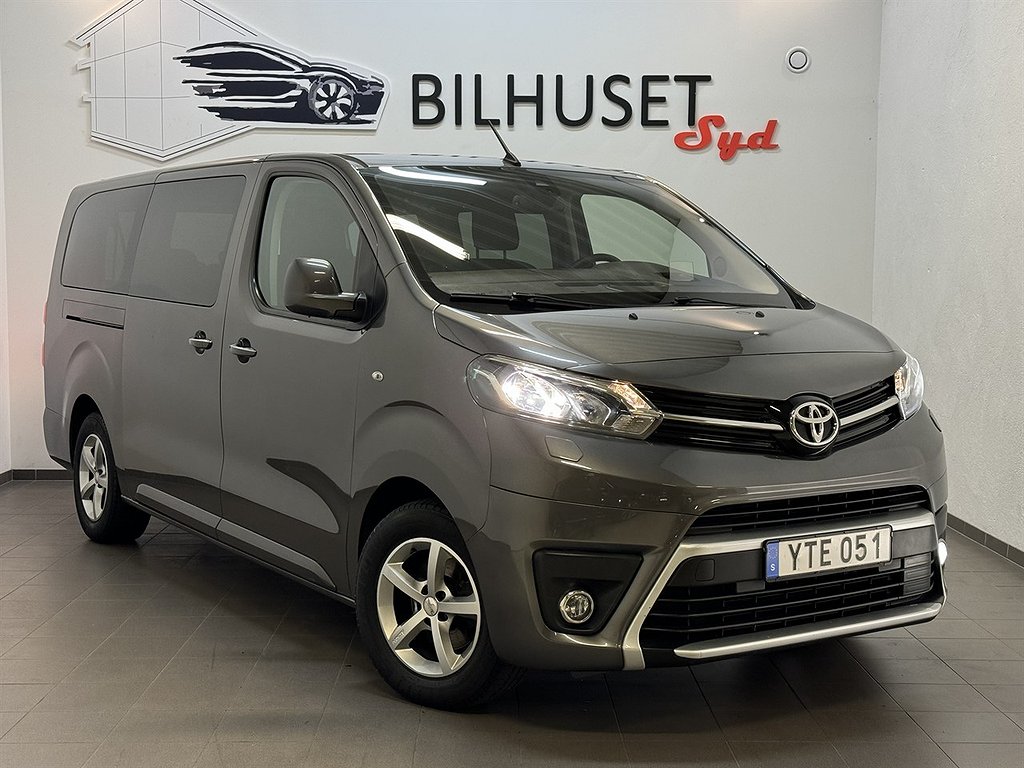 Toyota ProAce Verso ExtraLång 9sits HUD/Krok/AdativF/PDC