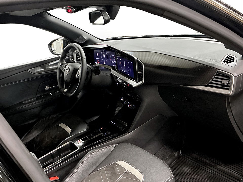 Bild på Opel Mokka Ultimate 1.2 Turbo 130hk Aut B-KAMERA CARPLAY