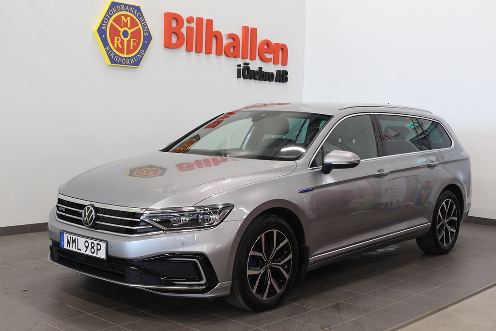 Volkswagen Passat Sportscombi GTE 1.4 TSI Cockpit 360Kam Nav