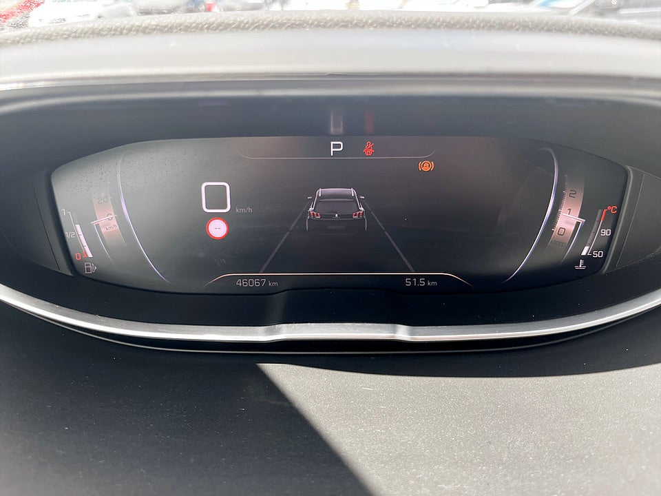 Bild på Peugeot 5008 GT 1.2 PT 130hk Aut 7-SITS B-KAMERA CARPLAY