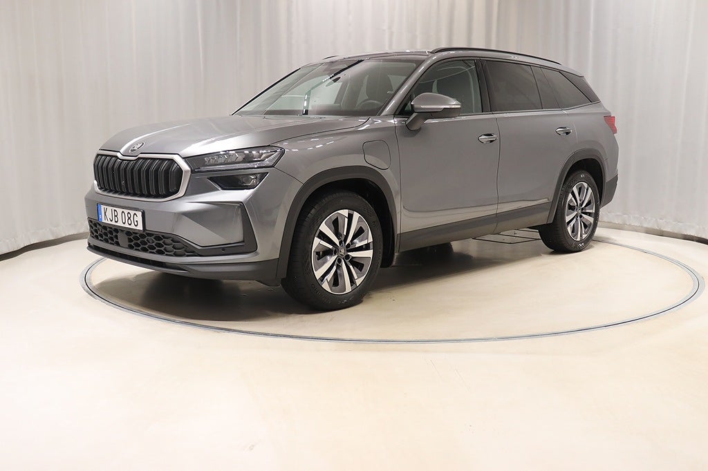 Skoda Kodiaq 1.5 iV 204hk Aut Drag Värmare Kamera Keyless 2025
