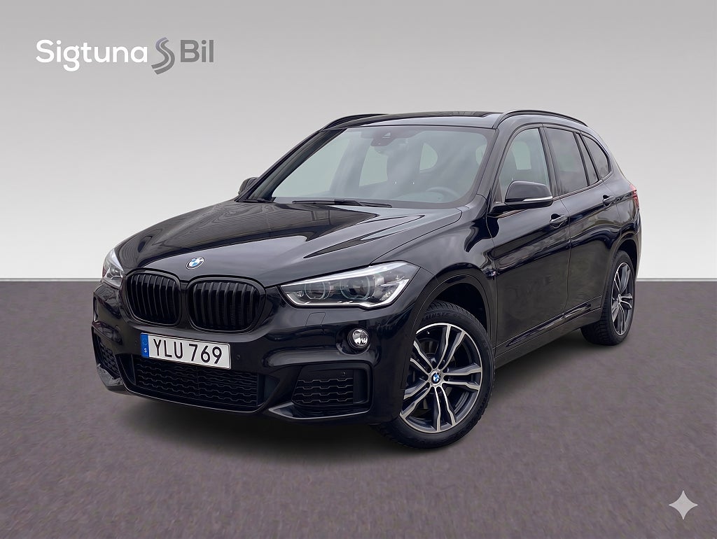 BMW X1 xDrive25i M Sport / Panorama / Drag / Läder / Head Up