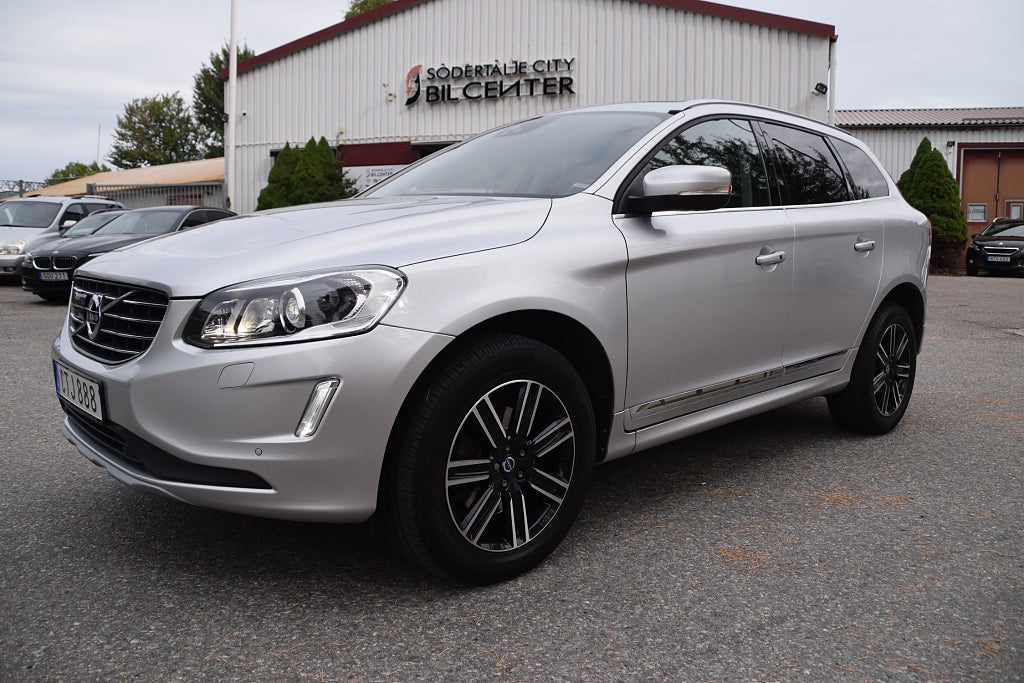 Volvo XC60 D4 AWD Panorama Classic Summum B-Kamera Euro 6