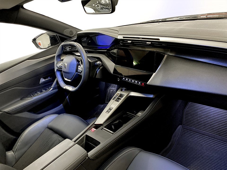 Bild på Peugeot 308 5D GT 1.2 PT 130hk Aut - B-KAMERA,ELSTOL,NAV