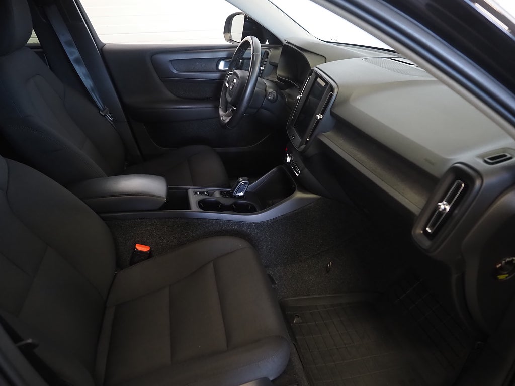 Volvo XC40 D3 AWD 150hk Geartronic | Backkamera | VOC | 2019