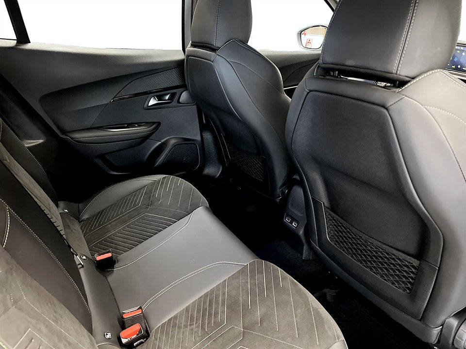 Bild på Peugeot 2008 GT 1.2 PT 130hk Aut EL-STOL FÖRARE B-KAMERA
