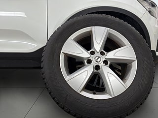 Volvo XC40 T4 AWD R-Design S&V-hjul/Drag/Kamera/Navi/Pvärm/ – bild 14