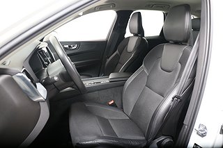 SUV Volvo XC60 7 av 18