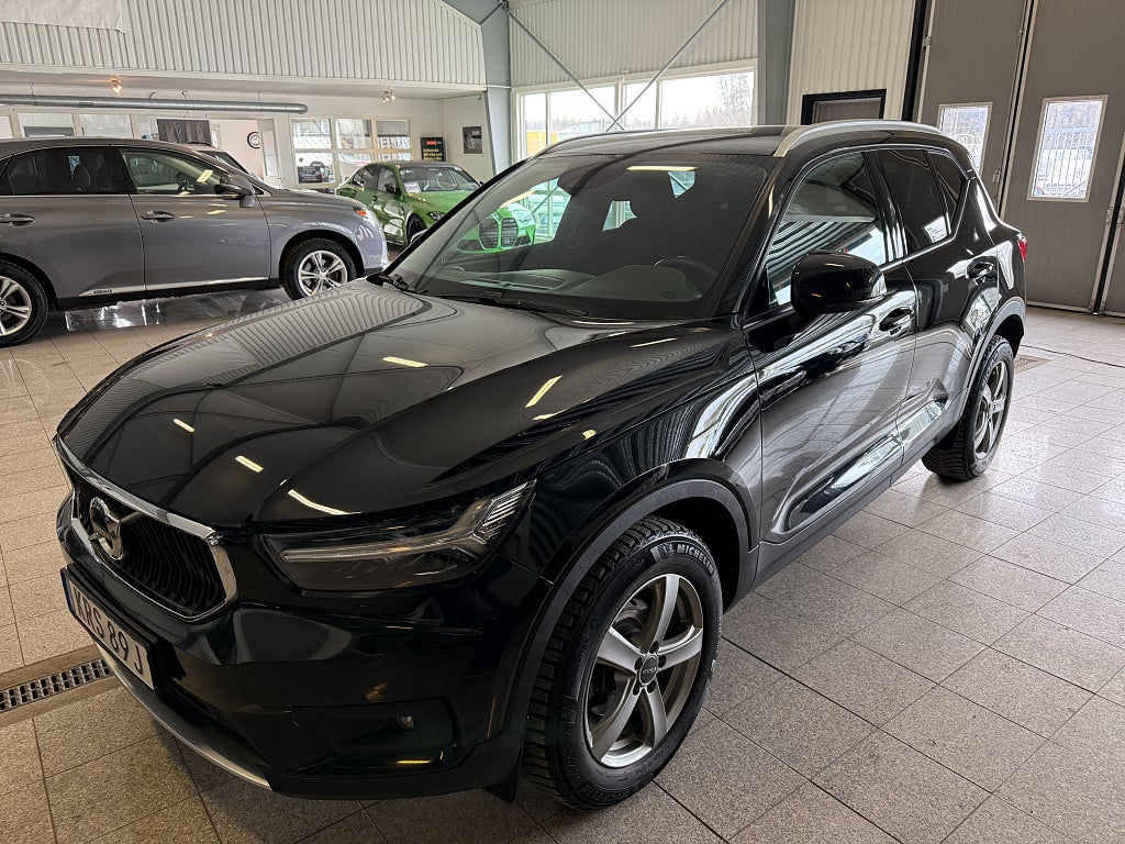 Volvo XC40 D3 Automat Momentum 1 ägare Navi Kamera H/K Keyless 