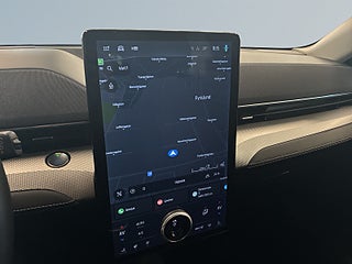 Ford Mustang Mach-E Standard Range S&V-hjul/MOMS/360kam/Carplay/B&O/Skinn – bild 15