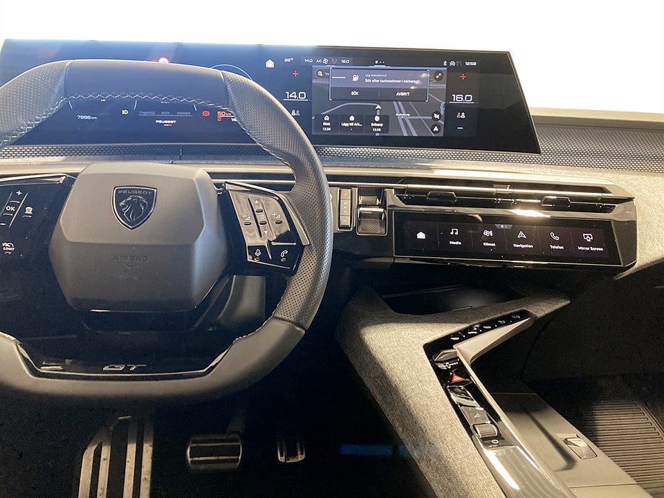 Bild på Peugeot 3008 Black Edition Ultimate+ Hybrid Aut - DEMO