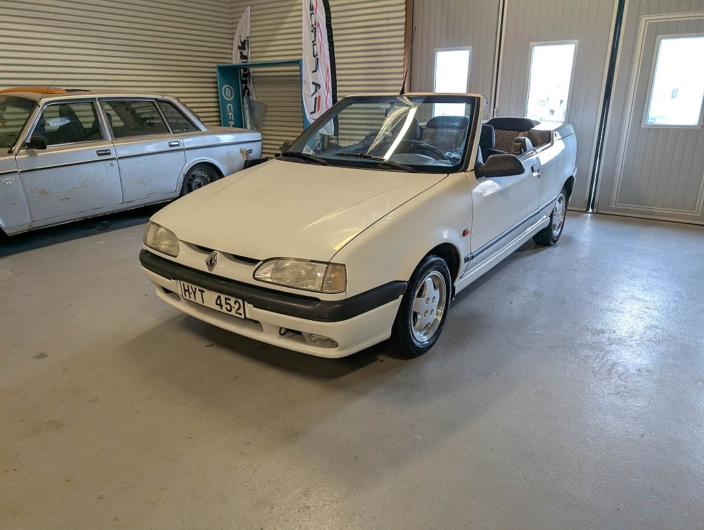 Renault 19 Cabriolet 1.8 94hk Skattebefriad