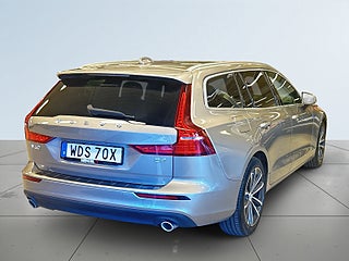 Volvo V60 B4 Advanced SE SoV-däck/HK-Ljud/Kamera/Elstol/Psens – bild 6