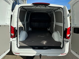 Transportbil - Skåp Mercedes-Benz Vito 14 av 20