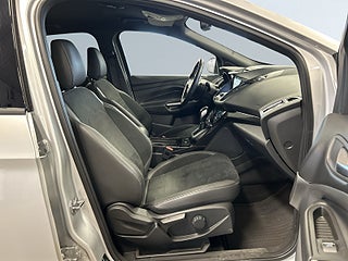 Ford Kuga 2.0 TDCi AWD Powershift ST-Line S&V-Däck/Kamera/Drag – bild 10