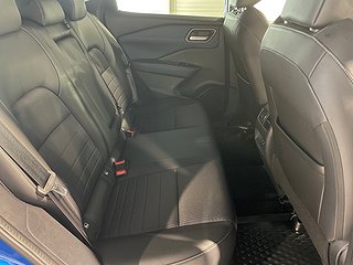 SUV Nissan Qashqai 11 av 25